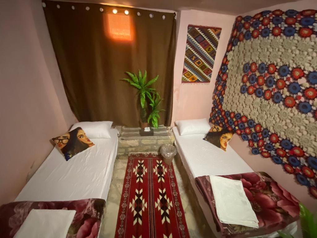 Dana Guesthouse Extérieur photo