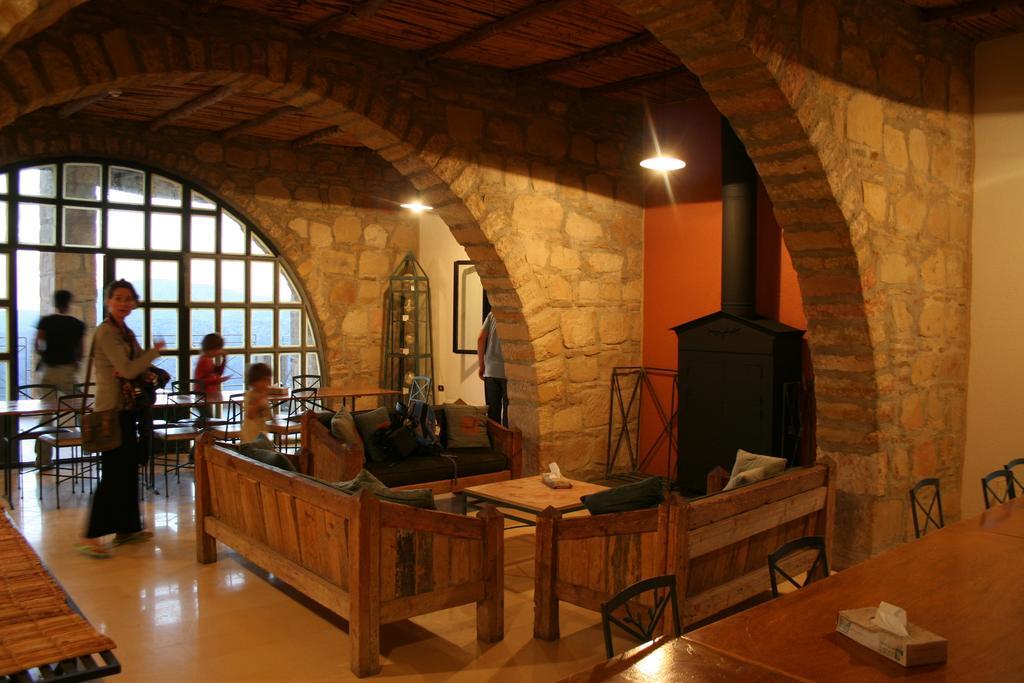 Dana Guesthouse Extérieur photo