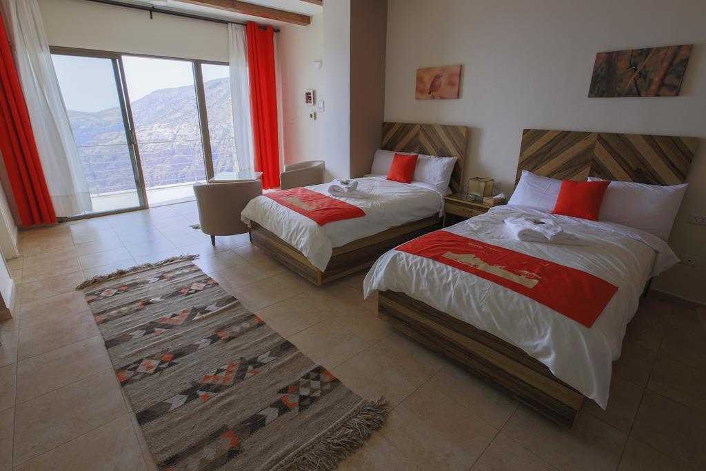 Dana Guesthouse Extérieur photo
